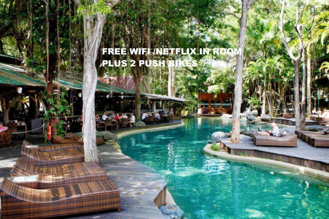 Sonia'S At Ramada Resort Free Wifi & Netflix 道格拉斯港 外观 照片